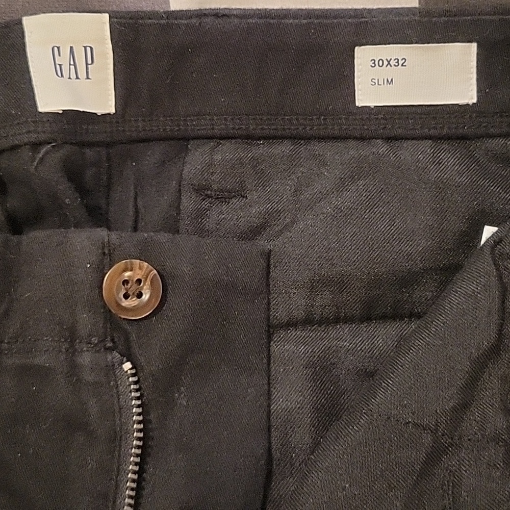 Slim Black Chinos 30x32 Gap - Picture 2 of 3